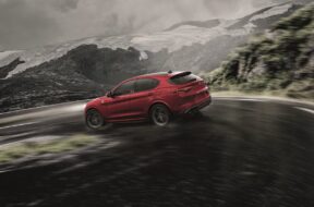Alfa_Romeo-Stelvio_Quadrifoglio-2018-1280-07