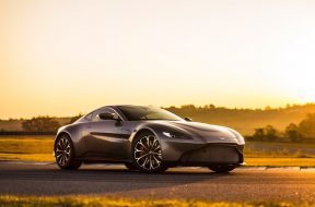 Aston_Martin-Vantage-2019-1024-02