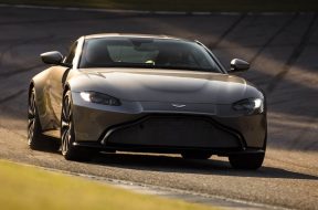 Aston_Martin-Vantage-2019-1024-05 Cropped