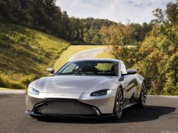 Aston_Martin-Vantage-2019-1280-03
