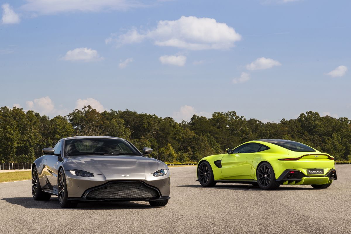 aston-martin-vantage-19