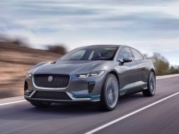 2019 Jaguar I-Pace in motion – Chasing Cars