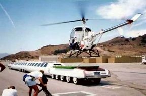 longest-car-in-the-world-helicopter