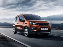 peugeot_rifter_1802styp002