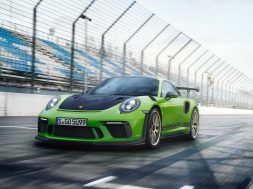 Porsche-911-GT3-RS-3