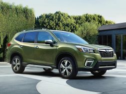 Subaru-Forester-2019-1600-01