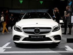 mercedes-c-class-facelift-geneva-livepics-20-1