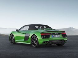 Audi R8 Spyder V10 plus