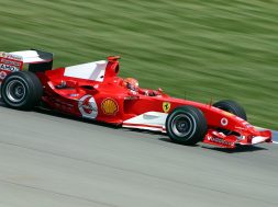Michael_Schumacher_Ferrari_2004