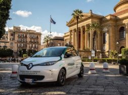 The_Eco_Tour_di_Sicilia_and_Renault_ZOE_help_put_Italy’s_cultural_heritage_centre_stage_2_nlm-e1490888009419