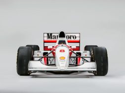1993-mclaren-cosworth-ford-mp4-8a-formula-racing-single-seater-sold-for-4197_1