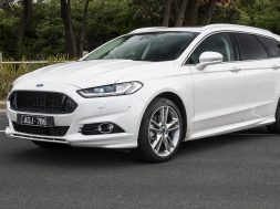2018_ford_mondeo_platinum_wagon_review_00