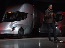 Tesla-Semi-9