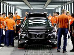 china-made-volvo-s90-heading-to-europe