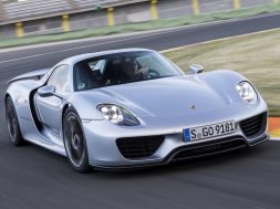 wanna-buy-a-porsche-918-spyder-better-hurry