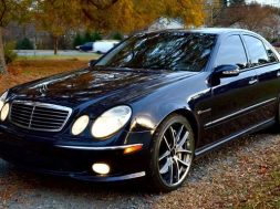 2004_Mercedes-Benz_E-Class