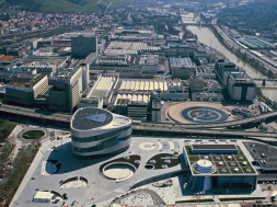 mercedes-benz-werk-untertürkheim (1)