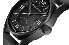 pd_tp_1919_datetimer_eternity_sports_car_70_years_ltded_seite_mediumres_white(1)