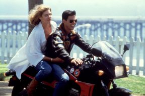 TOP GUN, Kelly McGillis, Tom Cruise, 1986, motorcycle