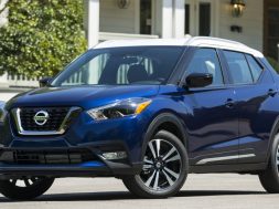 2018-nissan-kicks-blue-1
