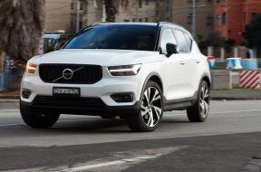 2018_audi_q2_v_volvo_xc40_comparison_71