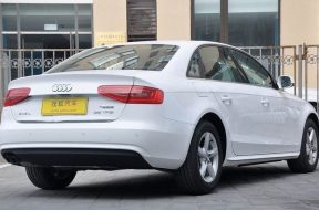 Audi-A4L-3