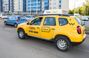 samara-russia-september-yandex-taxi-city-street-samara-russia-yandex-taxi-city-street-samara-russia-100350768
