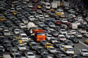 Cars-per-1000-Russia-800x500_c