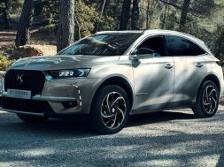 1_ds-7-crossback-e-tense-4×4-003