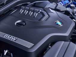 BMW-3-Series-2019-1600-5c