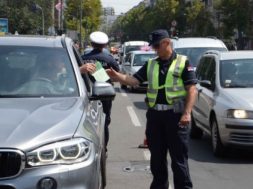 Saobracajna-policija-kontrola-luksuznih-vozila-7-670×4271