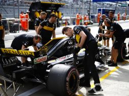 artem-markelov-renault-sport–1