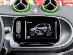 daimler-ag-could-phase-out-smart-to-focus-on-mercedes-benz-u-class-129620_1