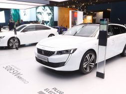 peugeot-508-sw-hybrid