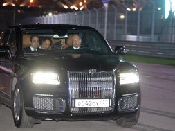 vladimir-putin-i-aurus-senat-v-sochi (3)
