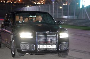 vladimir-putin-i-aurus-senat-v-sochi (3)