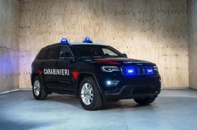 033c6e8a-181031_jeep_grand_cherokee_carabinieri_03-copy
