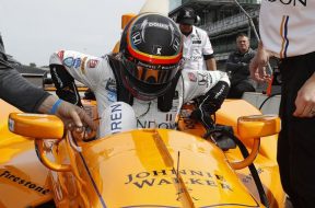 1493830292-levitt-0517-ims-03825a