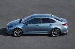 corolla_high-profile_v7_rgb_lr