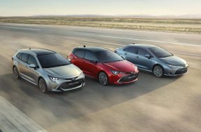 toyota_3_car_front_24_newplates