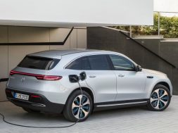 Mercedes-Benz-EQC-2020-1600-12-1024×732