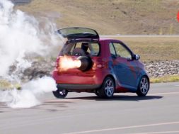jet-powered-smart-car