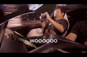 tesla-releases-roadster-ii-acceleration-reactions-video-passengers-seem-scared-130876_1