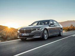 2020-bmw-7-series-has-more-tech-more-power-and-more-grille-131665_1