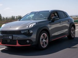 lynk-co-02