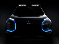 mitsubishiengelbergtourer1