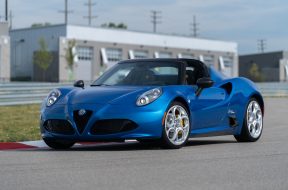 30300a9e-2020-alfa-romeo-4c-spider-italia-1