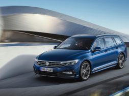 97-volkswagen-passat-2019-press-front