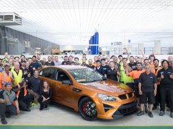 general-motors-could-leave-australia-sell-import-business-to-inchcape-motors-132209_1