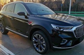 hongqi-hs5-2-980×0-c-default